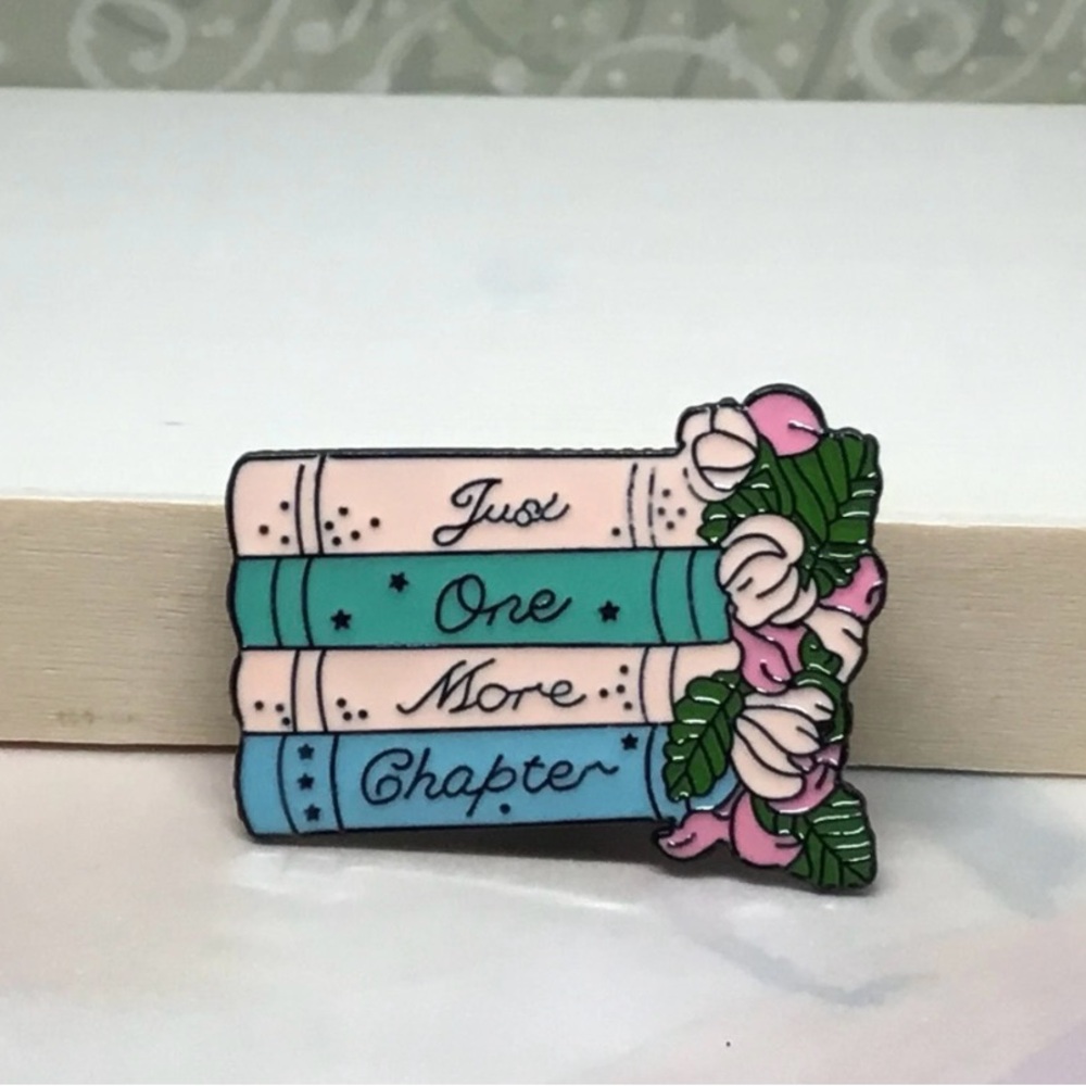 🎁Bookish Colorful Book Stack Enamel Pin